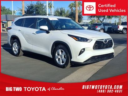 Certified 2023 Toyota Highlander LE
