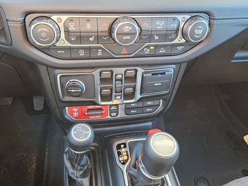 New 2026 Jeep Gladiator Rubicon w/ Safety Group image 10