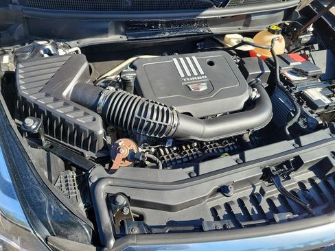 Used 2022 Cadillac XT5 Premium Luxury w/ Technology Package image 11