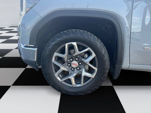 Used 2024 GMC Sierra 1500 SLE w/ Preferred Package AWD/4WD image 14