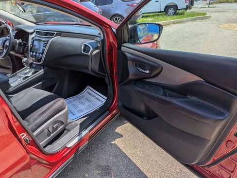 Used 2016 Nissan Murano SV w/ Premium Package AWD/4WD image 36