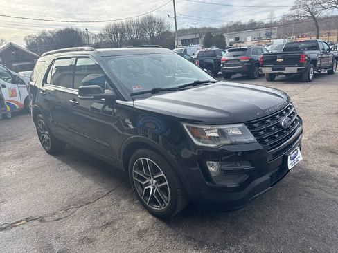 Used 2016 Ford Explorer Sport w/ Equipment Group 401A image 12