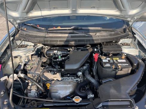 Used 2015 Nissan Rogue S w/ Convenience Package AWD/4WD image 15