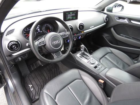 Used 2016 Audi A3 2.0T Premium image 11