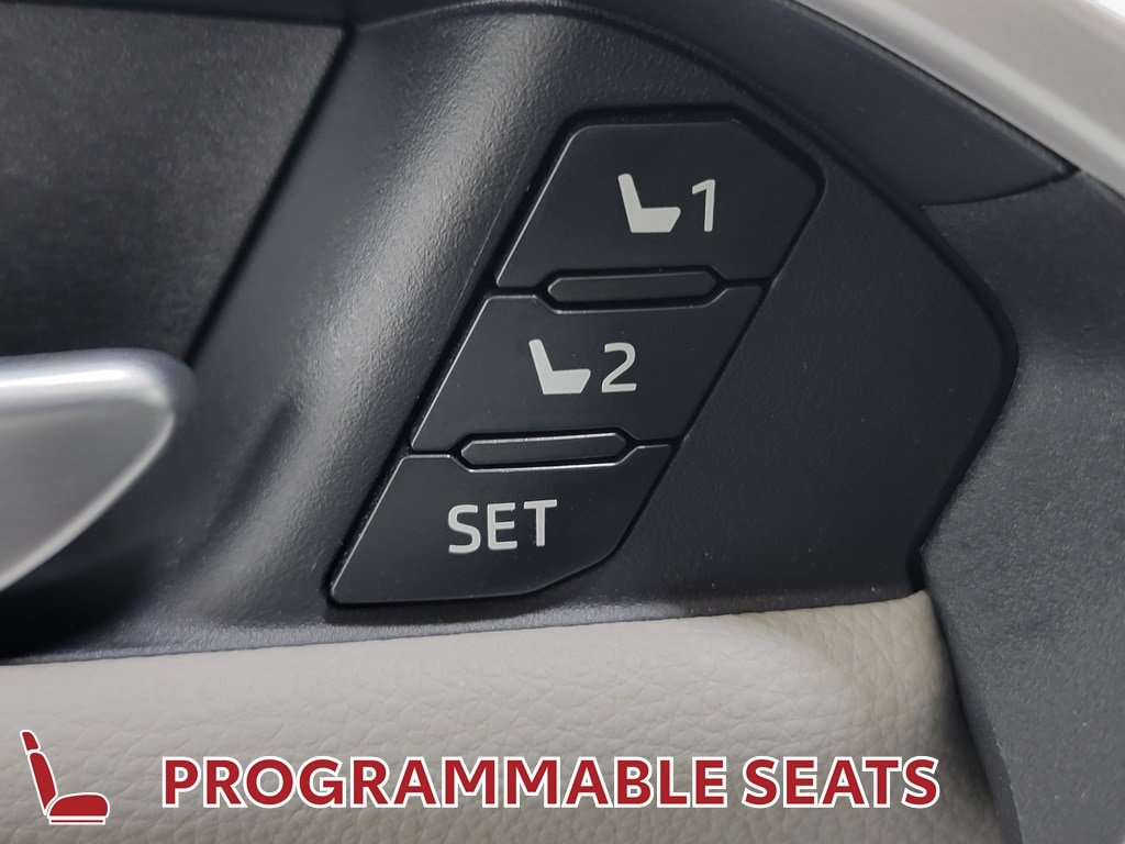 Certified 2025 Toyota RAV4 Limited AWD/4WD image 27