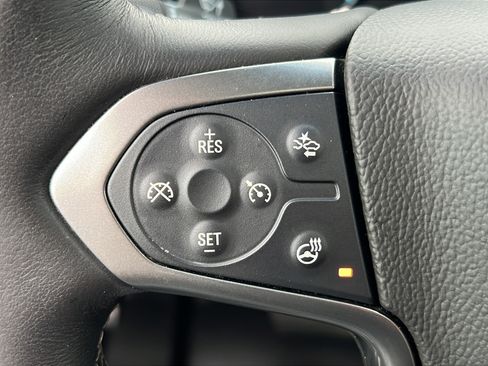 Used 2016 Chevrolet Suburban LTZ AWD/4WD image 18