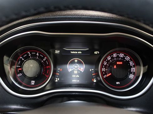 Used 2016 Dodge Challenger R/T Scat Pack w/ Leather Interior Group image 28