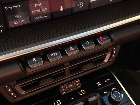 Used 2021 Porsche 911 Turbo S image 56