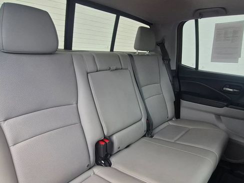 Used 2018 Honda Ridgeline RTL-E image 5