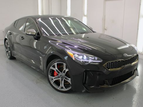 Used 2019 Kia Stinger GT image 27