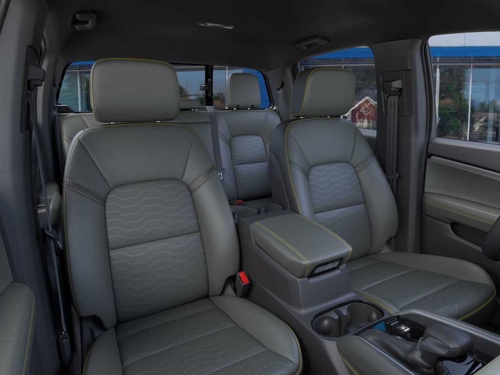 New 2026 Chevrolet Colorado ZR2 w/ Technology Package AWD/4WD image 16