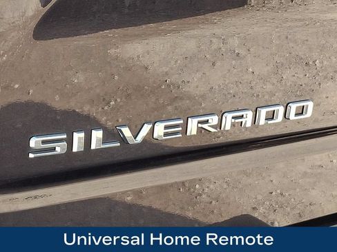 Used 2023 Chevrolet Silverado 1500 RST AWD/4WD image 33