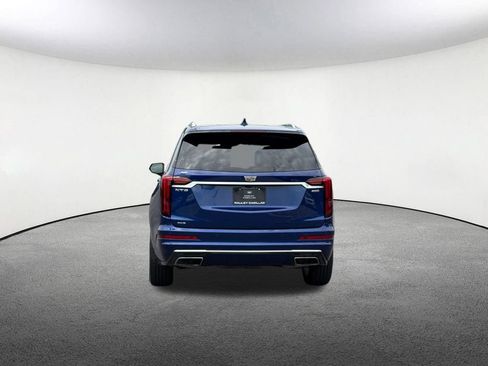 Certified 2023 Cadillac XT6 Premium Luxury AWD/4WD image 19