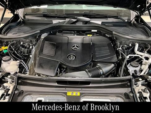 Certified 2025 Mercedes-Benz GLC 350e 4MATIC image 31