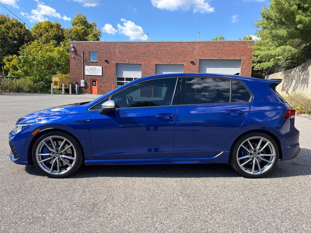 Used 2024 Volkswagen Golf R AWD/4WD image 4
