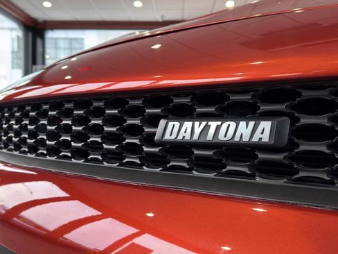 Used 2023 Dodge Charger Scat Pack w/ Daytona Edition Group image 10