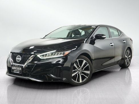 Used 2023 Nissan Maxima SL FWD image 1