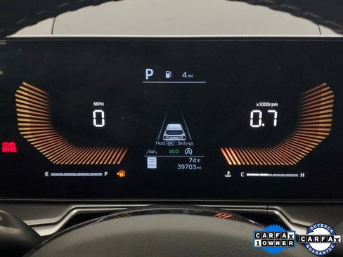 Used 2024 Kia Sorento S w/ Panoramic Sunroof Package FWD image 17