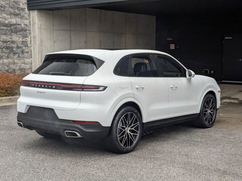 New 2026 Porsche Cayenne AWD/4WD image 9