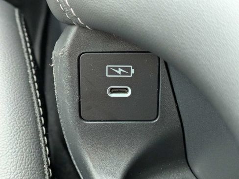 Used 2026 Honda HR-V EX-L image 30