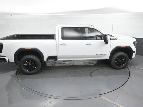 Used 2025 GMC Sierra 3500 AT4 AWD/4WD image 28