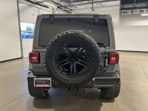 Used 2020 Jeep Wrangler Unlimited Rubicon AWD/4WD image 4