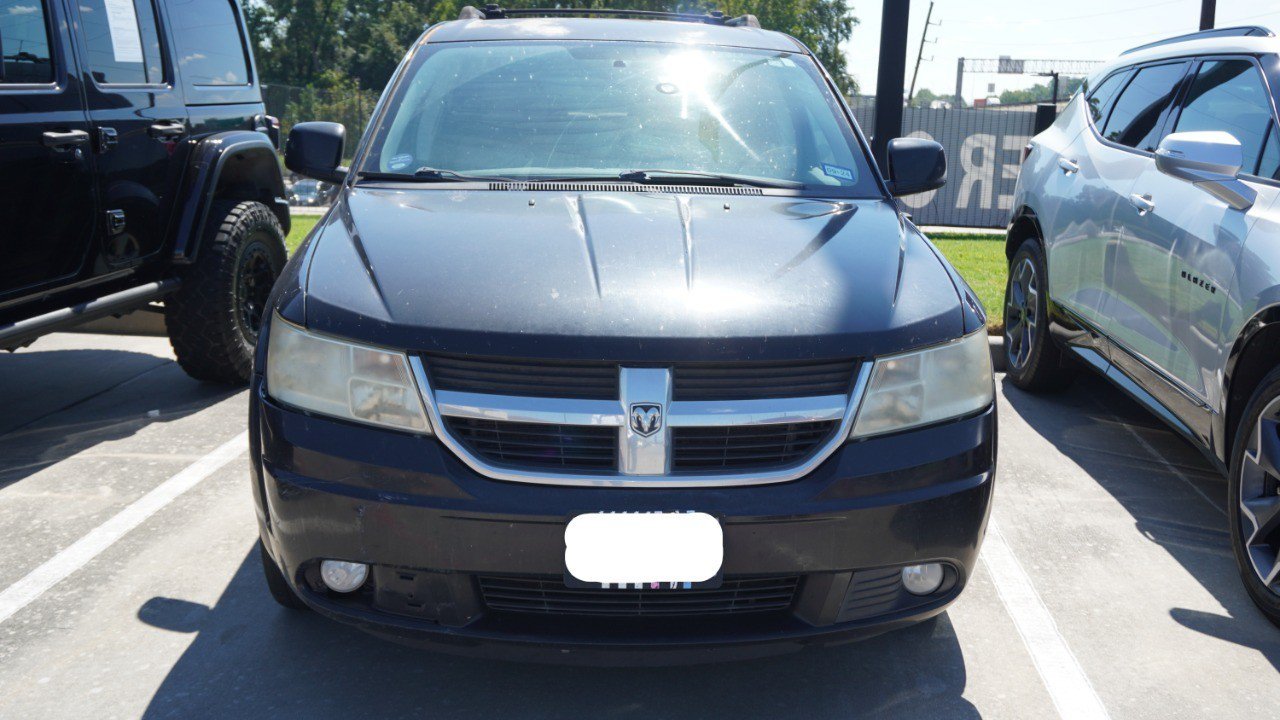 Used 2010 Dodge Journey SXT w/ Flexible Seating Group FWD image 2