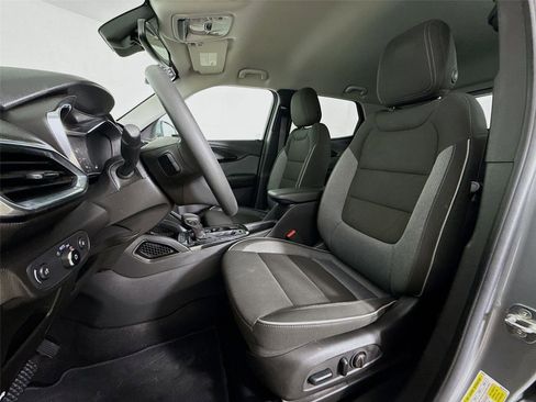 Used 2023 Chevrolet TrailBlazer LT w/ Convenience Package image 20