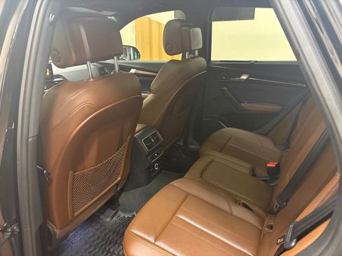 Used 2019 Audi Q5 2.0T Premium Plus AWD/4WD image 28