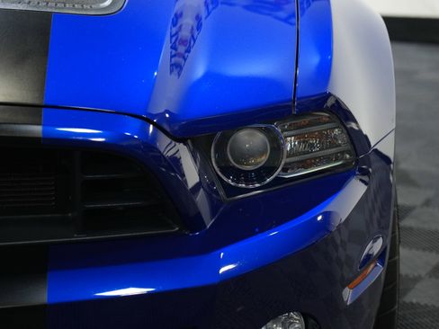 Used 2013 Ford Mustang Shelby GT500 image 10