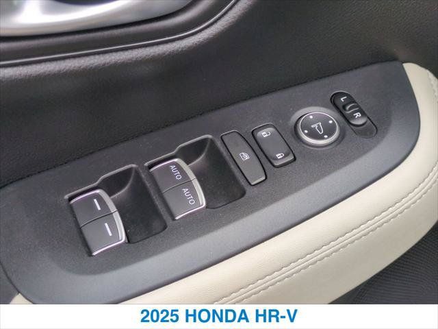 Used 2025 Honda HR-V EX-L image 13