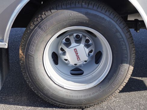 New 2025 GMC Sierra 3500 Pro w/ Convenience Package AWD/4WD image 35