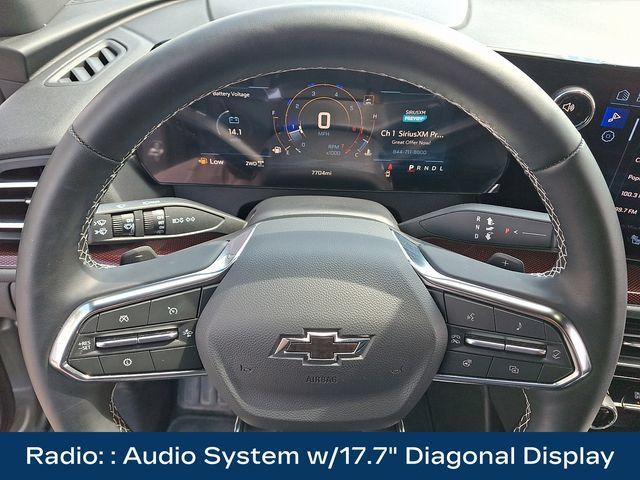 Used 2026 Chevrolet Traverse Z71 AWD/4WD image 4