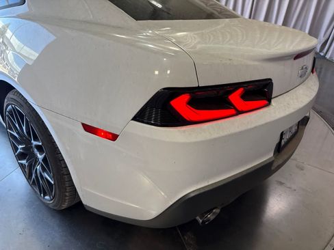 Used 2014 Chevrolet Camaro LS RWD image 11