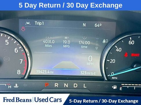 Used 2023 Ford Explorer XLT w/ Equipment Group 202A AWD/4WD image 8