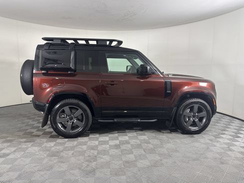 New 2026 Land Rover Defender 90 X-Dynamic SE AWD/4WD image 8