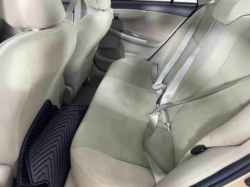 Used 2012 Toyota Corolla LE FWD image 14