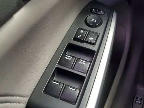 Used 2009 Honda Accord EX-L image 17