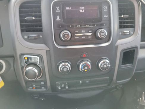 Used 2017 RAM 1500 Tradesman AWD/4WD image 10