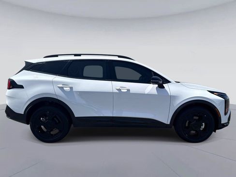 Used 2026 Kia Sportage X-Line w/ X-Line Premium Package AWD/4WD image 2