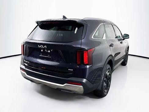 New 2026 Kia Sorento S image 5
