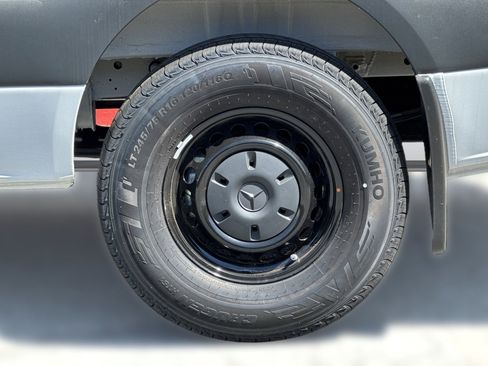 New 2026 Mercedes-Benz Sprinter 2500 image 11