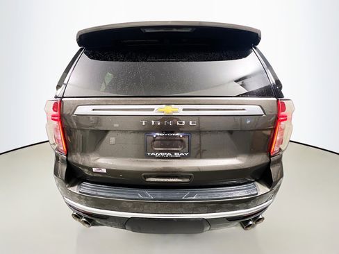 Used 2021 Chevrolet Tahoe High Country w/ Premium Package image 5