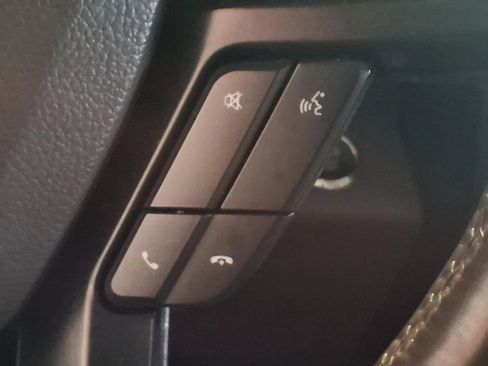 Used 2018 Ford Expedition Limited w/ Equipment Group 302A AWD/4WD image 31
