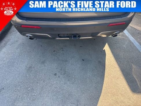 Used 2024 Ford Explorer XLT w/ Equipment Group 202A image 4