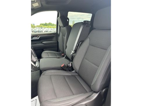 Used 2023 Chevrolet Silverado 1500 LT AWD/4WD image 20