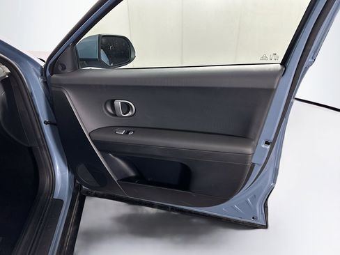 Used 2024 Hyundai Ioniq 5 SEL image 32