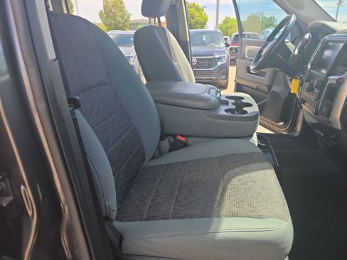 Used 2015 RAM 2500 Big Horn AWD/4WD image 19