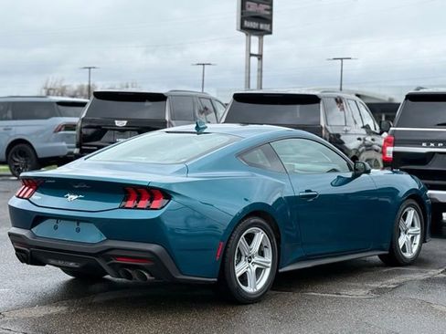 Used 2026 Ford Mustang Coupe image 38