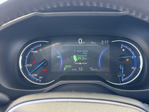 Certified 2025 Toyota RAV4 XLE Premium AWD/4WD image 28